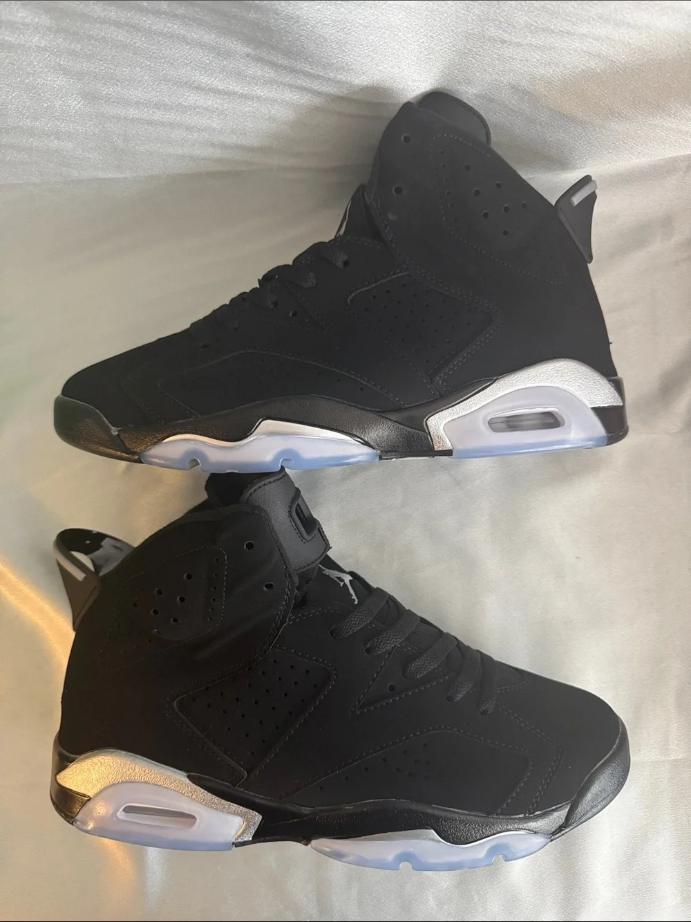 New! Air Jordan 6 Retro 'Chrome' features a sleek black nubuck upper!